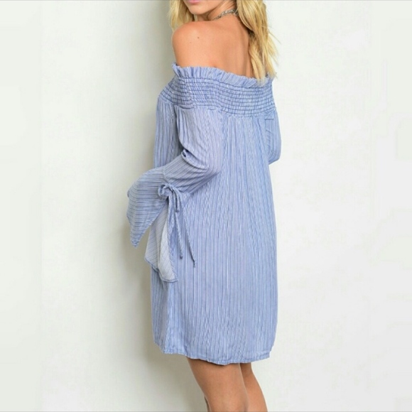 Gorgeous Smocked off shoulder BOHO dress! - Picture 2 of 2